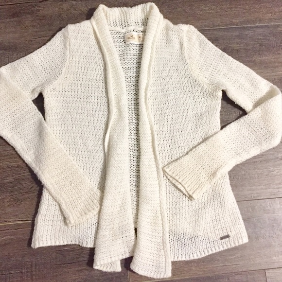 Hollister Sweaters - 🎉HPx2🎉Hollister open sweater